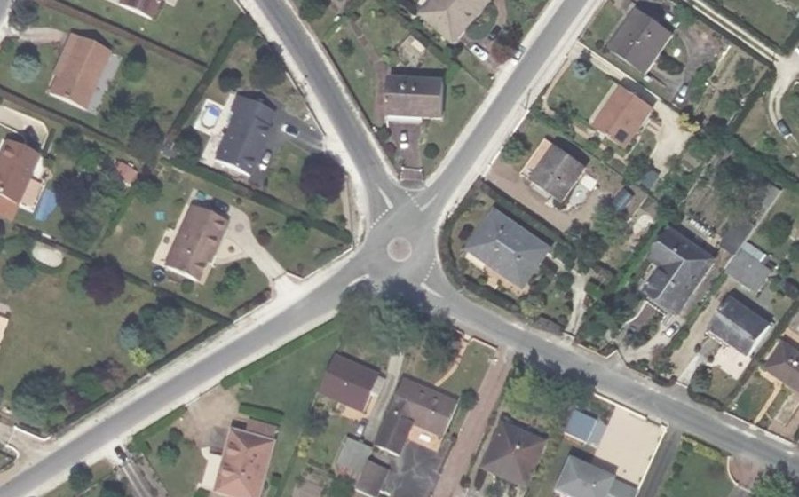 Vue aérienne du Mini-giratoire n°829866158