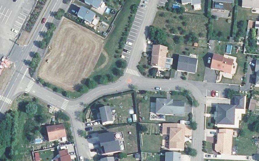 Vue aérienne du Mini-giratoire n°832258712