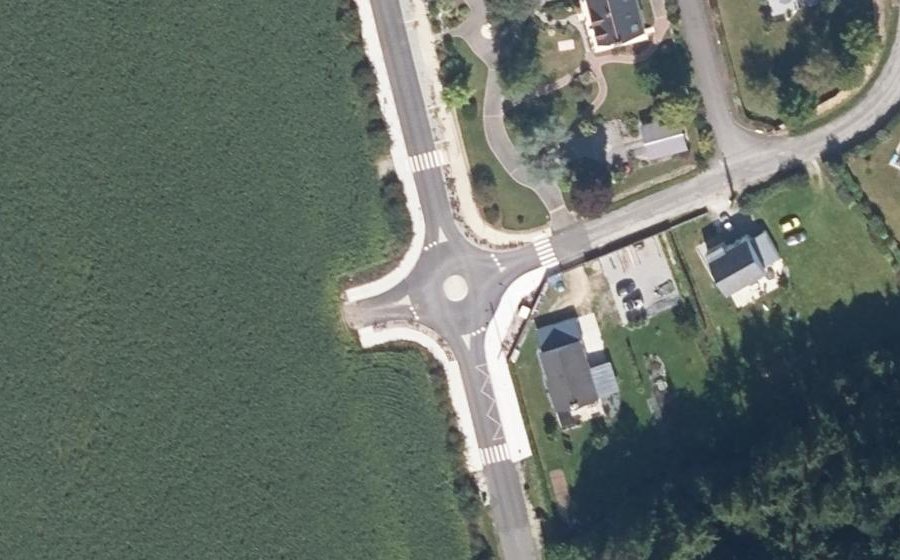 Vue aérienne du Mini-giratoire n°833349957