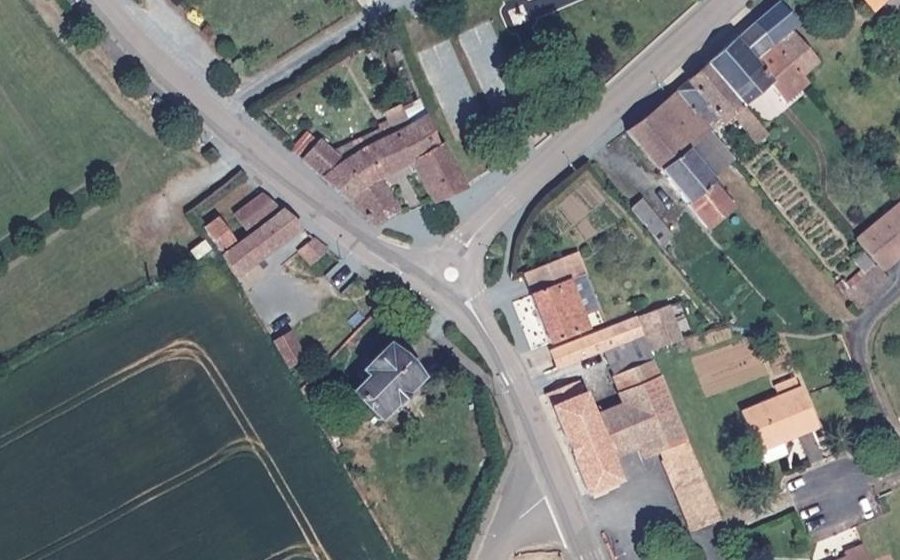 Vue aérienne du Mini-giratoire n°833509541