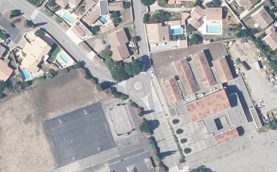 Vue aérienne du Mini-giratoire n°833755550