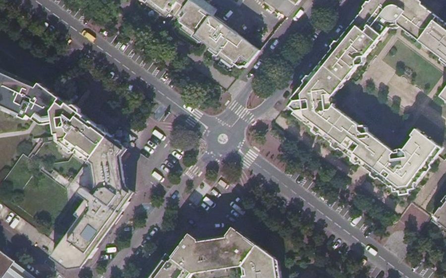 Vue aérienne du Mini-giratoire n°840488214