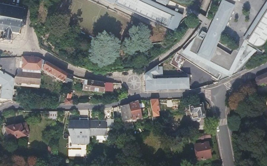 Vue aérienne du Mini-giratoire n°840801750