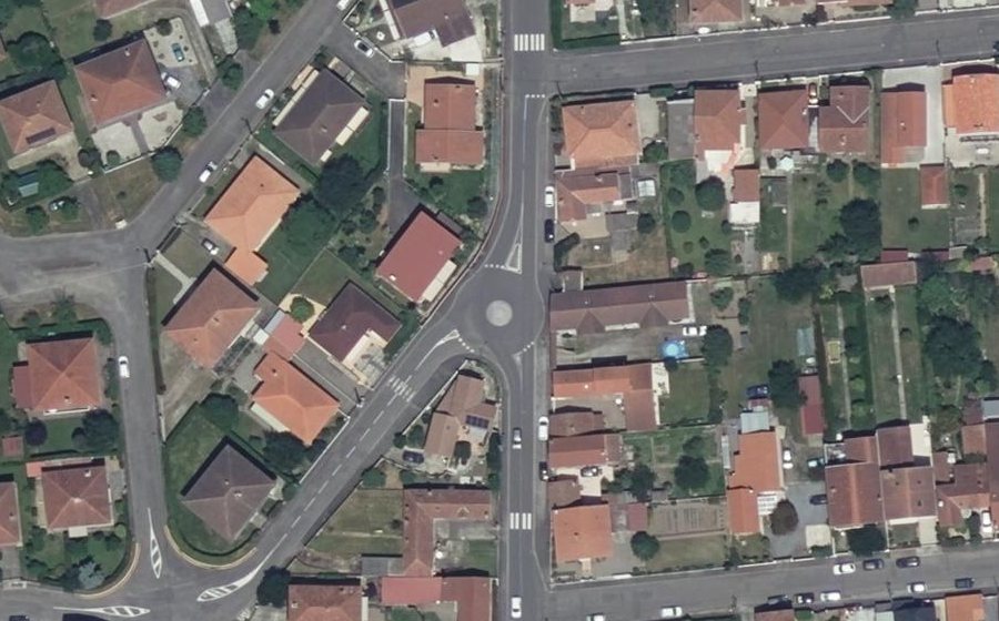 Vue aérienne du Mini-giratoire n°844163480