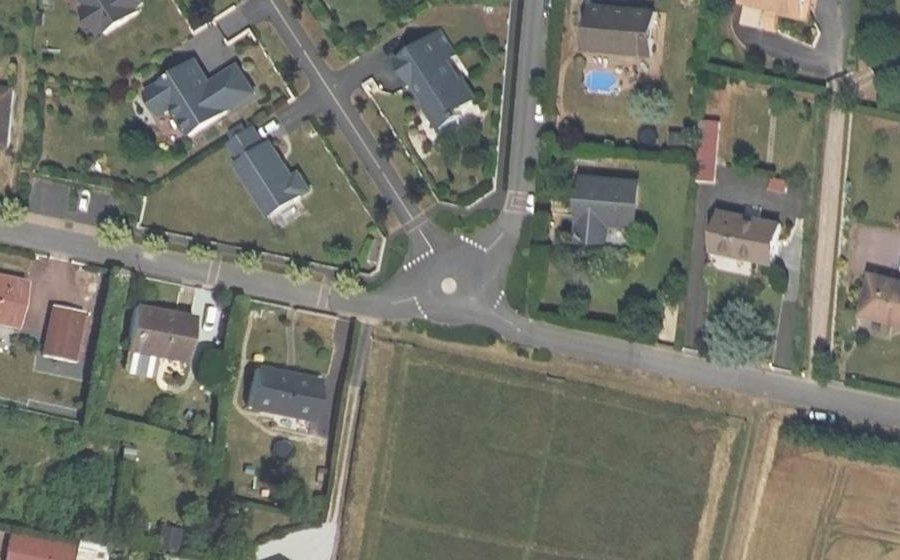 Vue aérienne du Mini-giratoire n°845344704