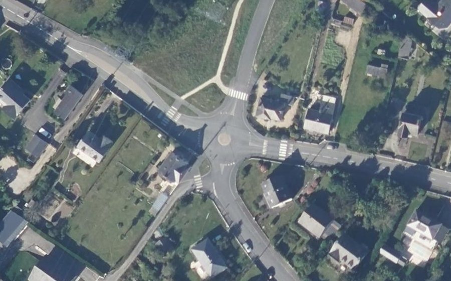 Vue aérienne du Mini-giratoire n°846259606