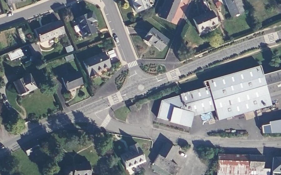 Vue aérienne du Mini-giratoire n°846350760