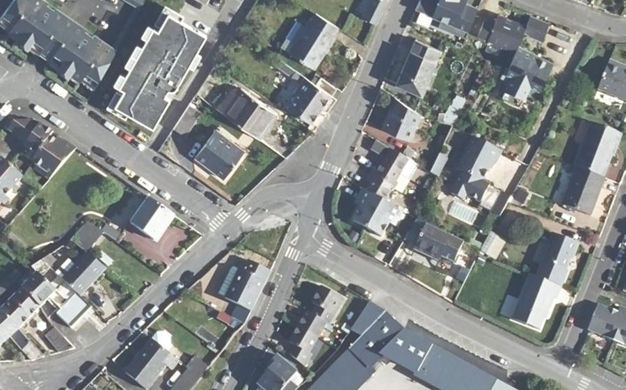 Vue aérienne du Mini-giratoire n°847071691