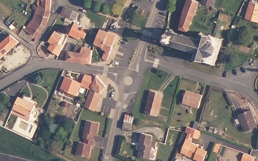 Vue aérienne du Mini-giratoire n°850168890