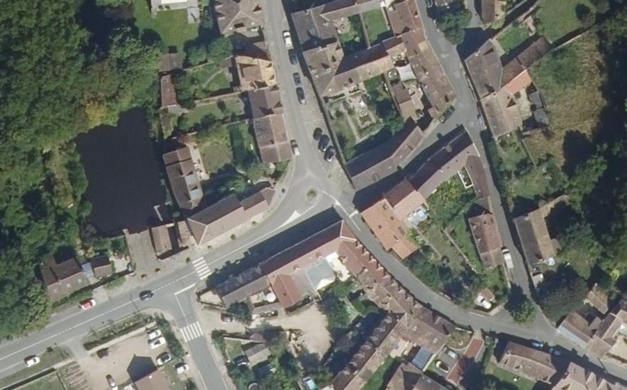 Vue aérienne du Mini-giratoire n°854706303