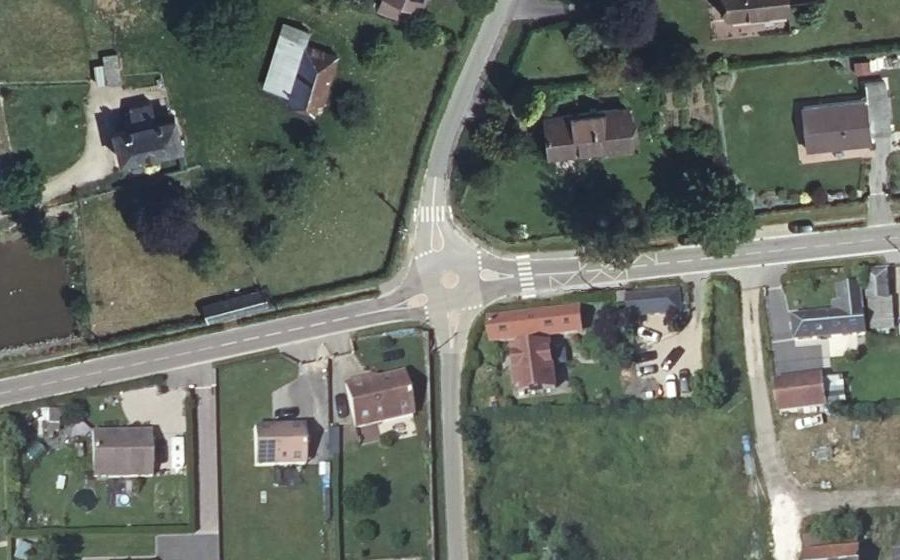 Vue aérienne du Mini-giratoire n°860647935