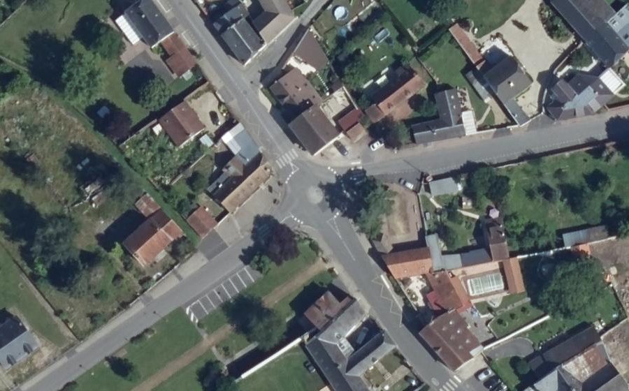 Vue aérienne du Mini-giratoire n°861395626