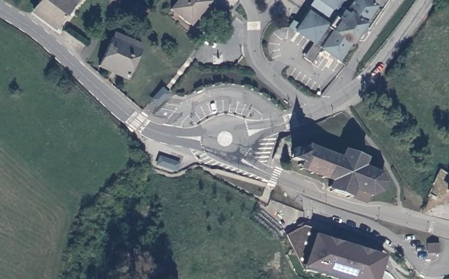 Vue aérienne du Mini-giratoire n°862339926