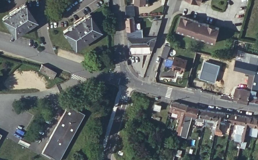 Vue aérienne du Mini-giratoire n°867630506