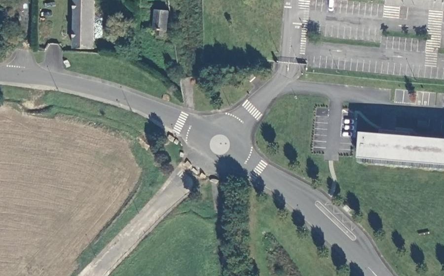 Vue aérienne du Mini-giratoire n°869423054