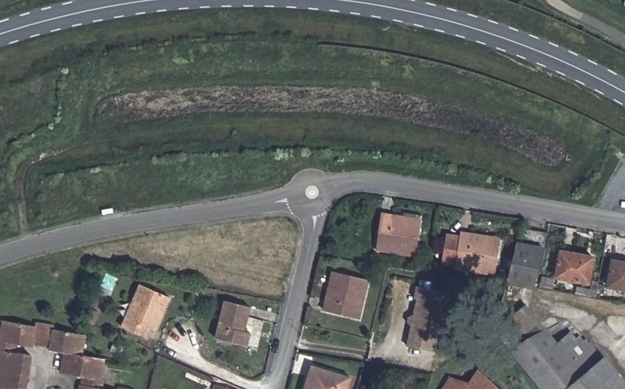 Vue aérienne du Mini-giratoire n°870370590