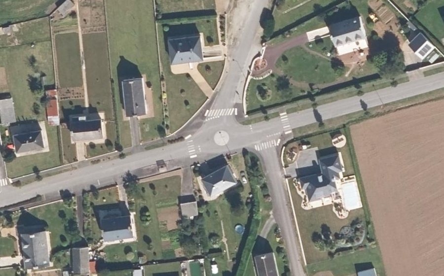 Vue aérienne du Mini-giratoire n°875629231