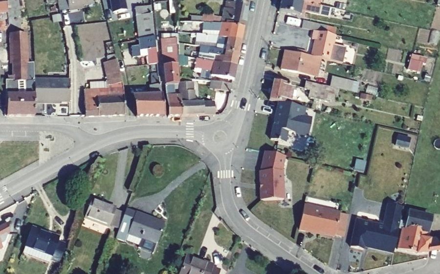 Vue aérienne du Mini-giratoire n°876298405