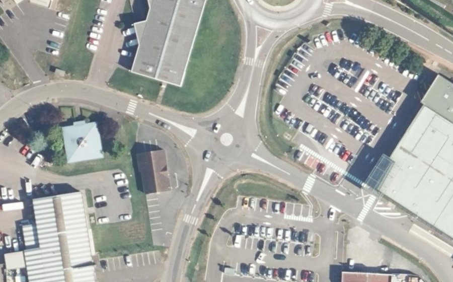 Vue aérienne du Mini-giratoire n°880585490