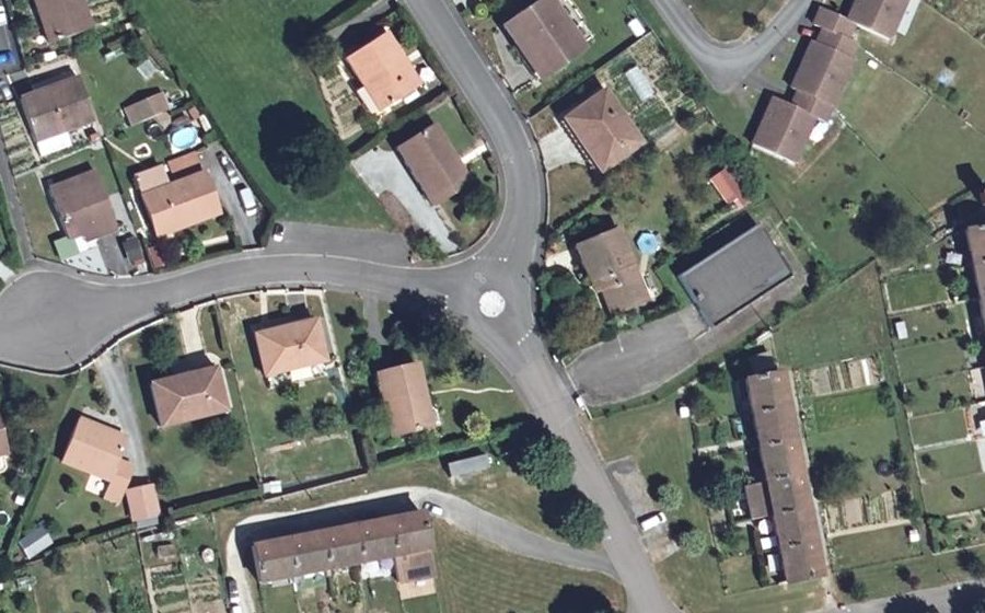 Vue aérienne du Mini-giratoire n°883456486
