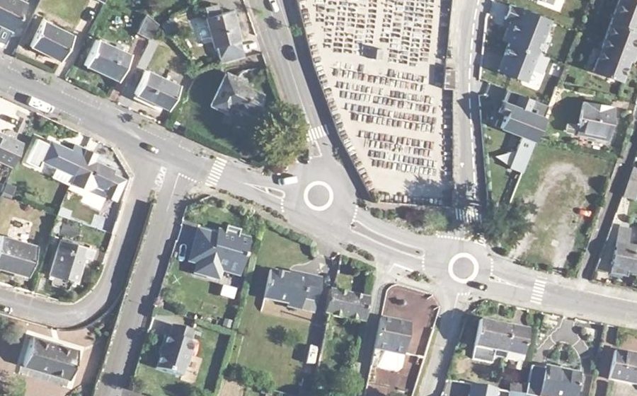Vue aérienne du Mini-giratoire n°888244686