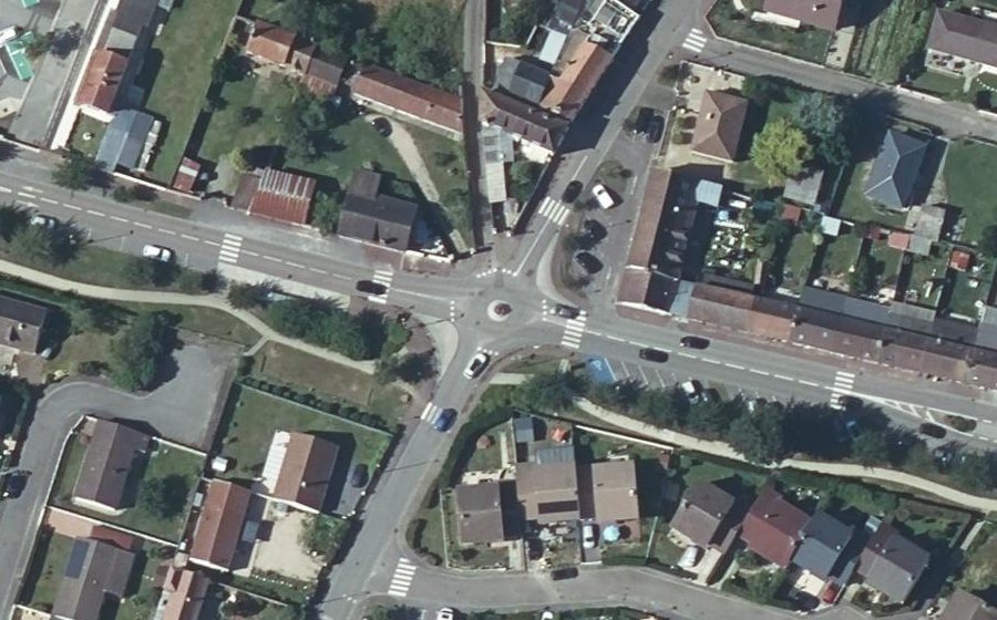 Vue aérienne du Mini-giratoire n°890964879
