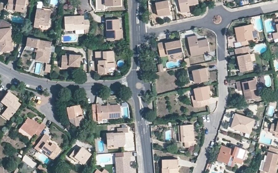 Vue aérienne du Mini-giratoire n°893941583