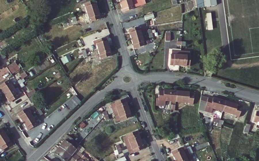 Vue aérienne du Mini-giratoire n°893948398