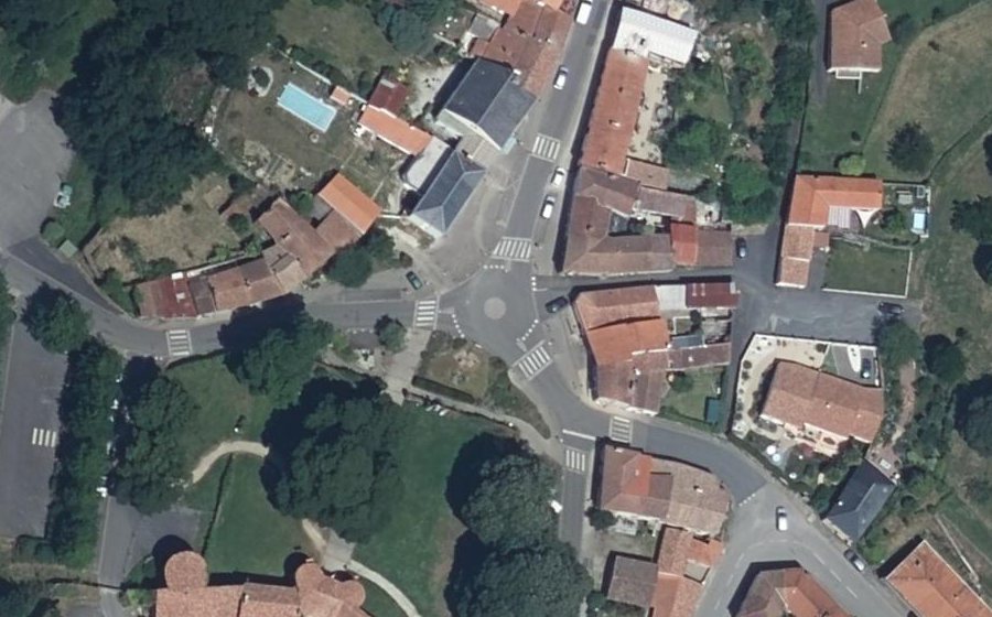 Vue aérienne du Mini-giratoire n°895779170