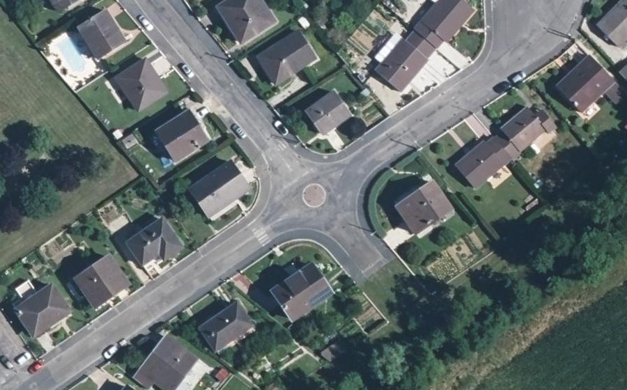 Vue aérienne du Mini-giratoire n°900713646