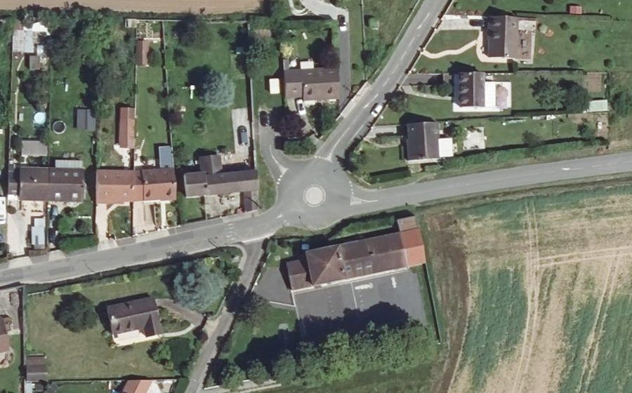 Vue aérienne du Mini-giratoire n°904490418