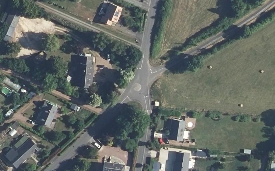 Vue aérienne du Mini-giratoire n°904918275