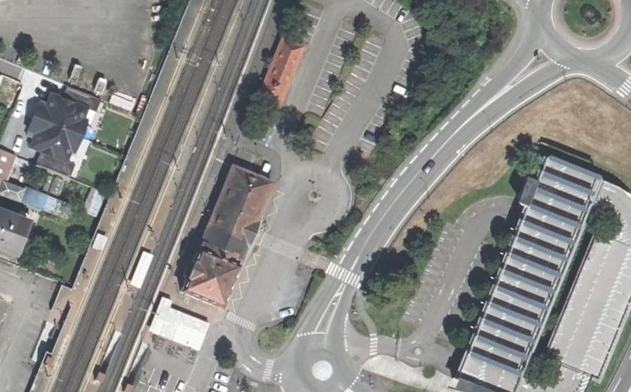 Vue aérienne du Mini-giratoire n°906624049