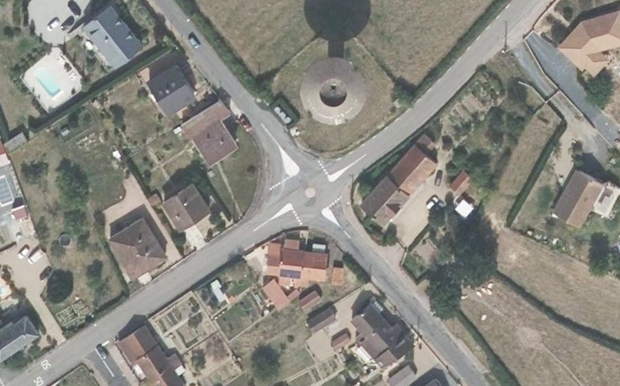 Vue aérienne du Mini-giratoire n°907275716
