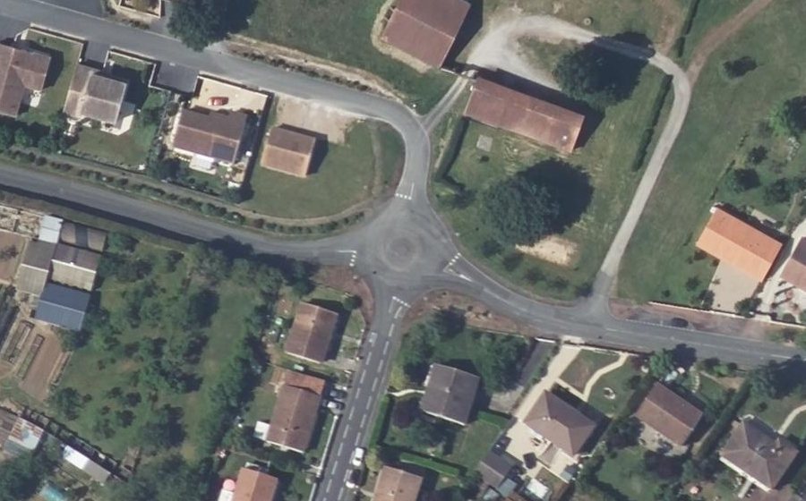 Vue aérienne du Mini-giratoire n°915845003