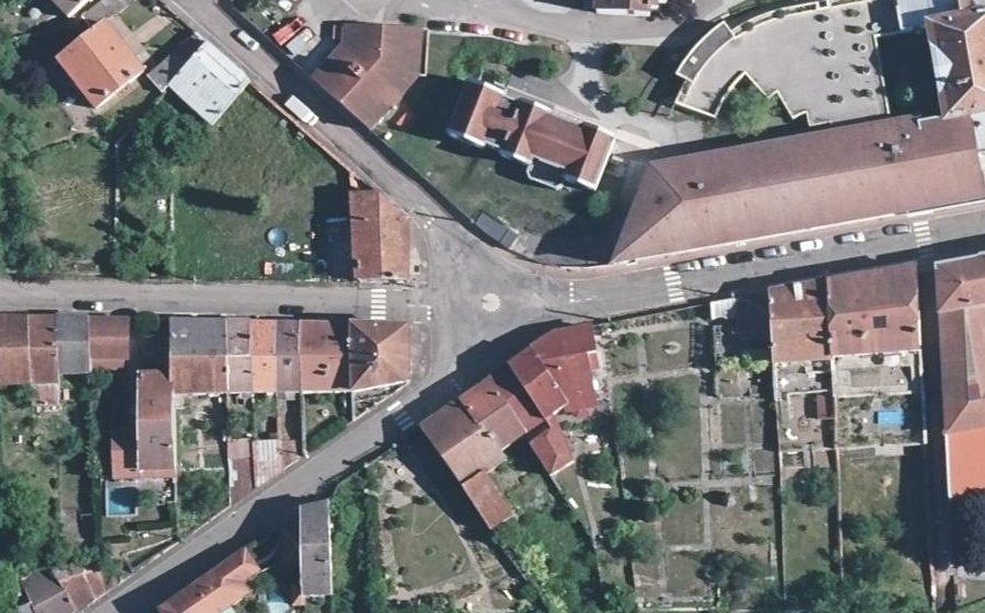 Vue aérienne du Mini-giratoire n°920062212