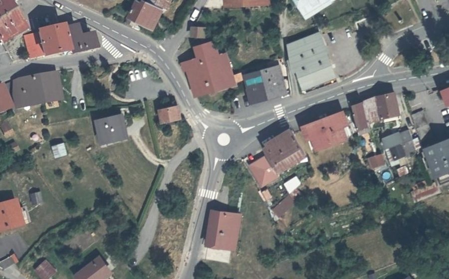 Vue aérienne du Mini-giratoire n°920629520