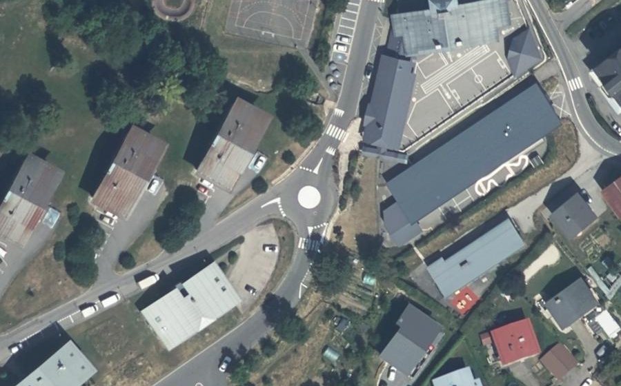 Vue aérienne du Mini-giratoire n°920631998