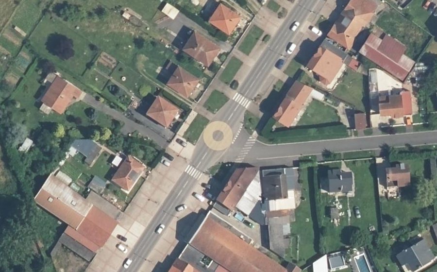 Vue aérienne du Mini-giratoire n°923027693
