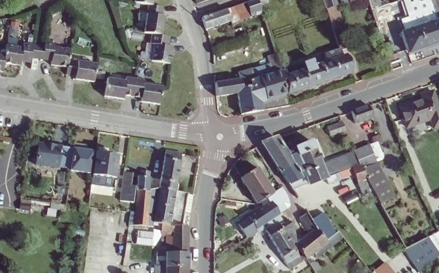 Vue aérienne du Mini-giratoire n°923353409