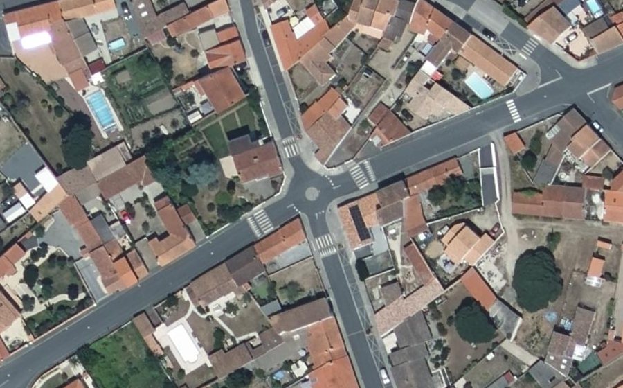 Vue aérienne du Mini-giratoire n°925867809