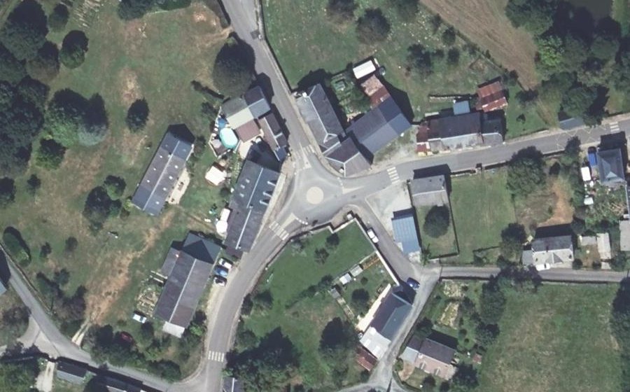 Vue aérienne du Mini-giratoire n°933704906
