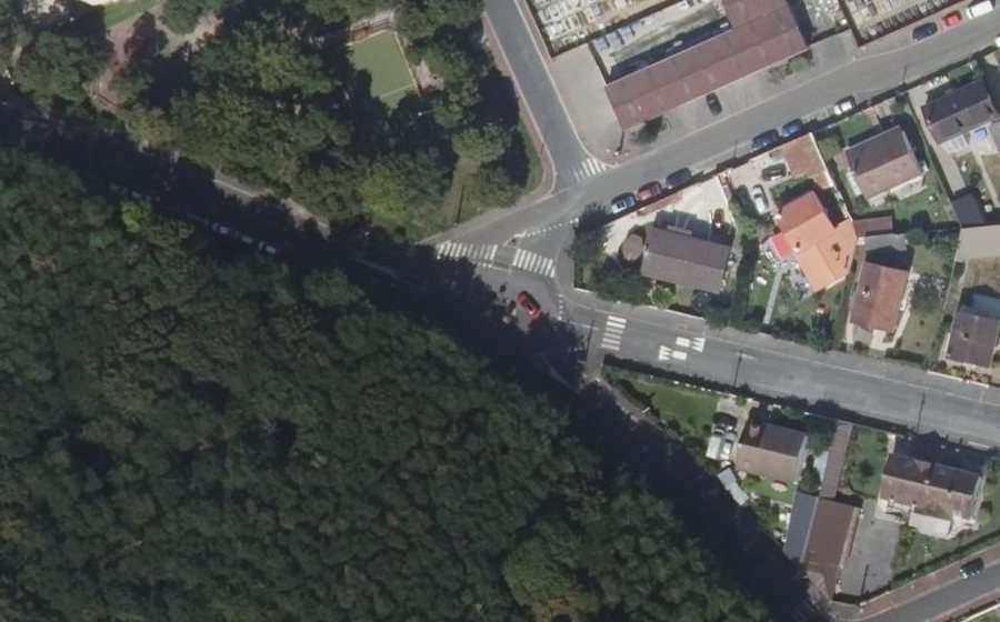 Vue aérienne du Mini-giratoire n°945667916
