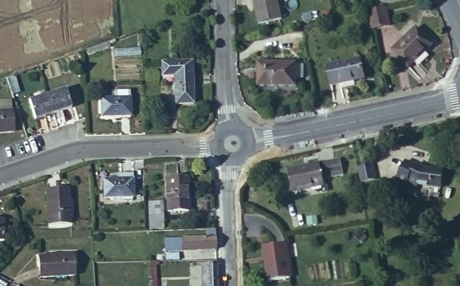 Vue aérienne du Mini-giratoire n°946998974