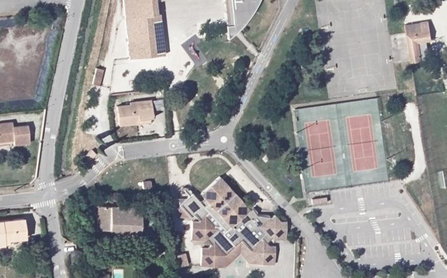 Vue aérienne du Mini-giratoire n°964138550