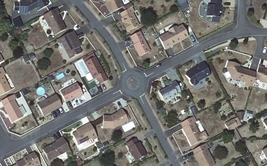 Vue aérienne du Mini-giratoire n°966208785
