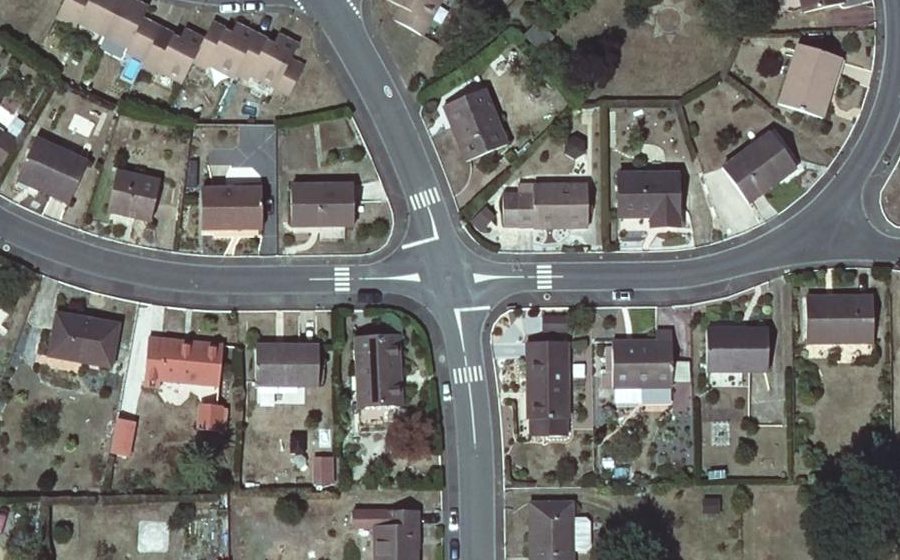 Vue aérienne du Mini-giratoire n°966209342