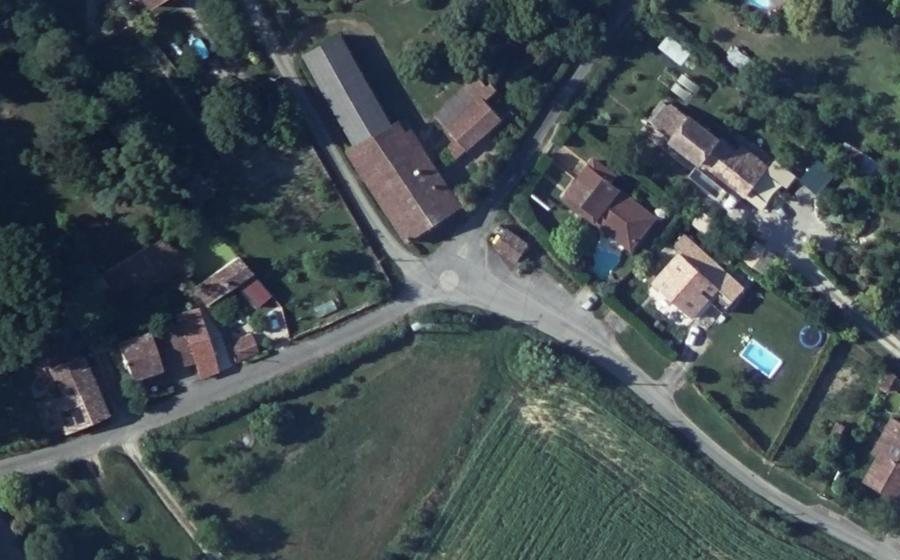Vue aérienne du Mini-giratoire n°966213174