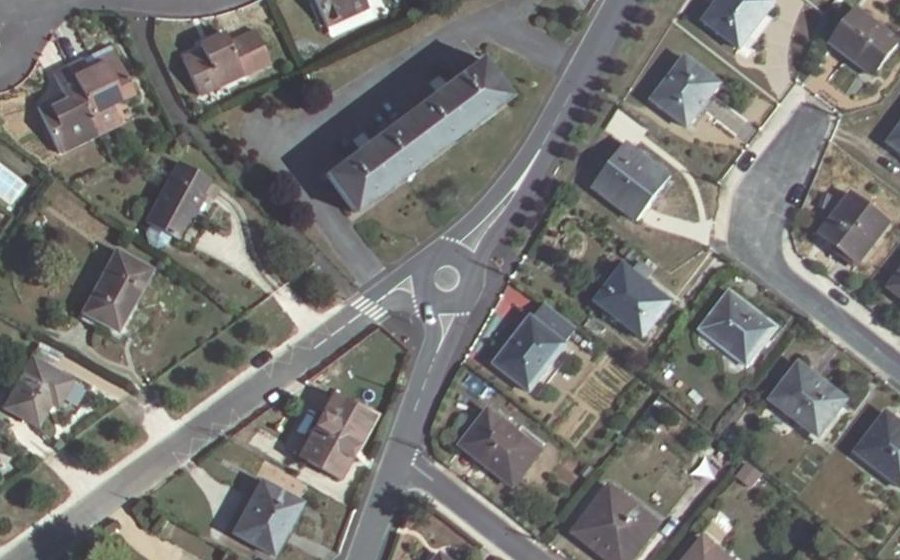 Vue aérienne du Mini-giratoire n°966883260