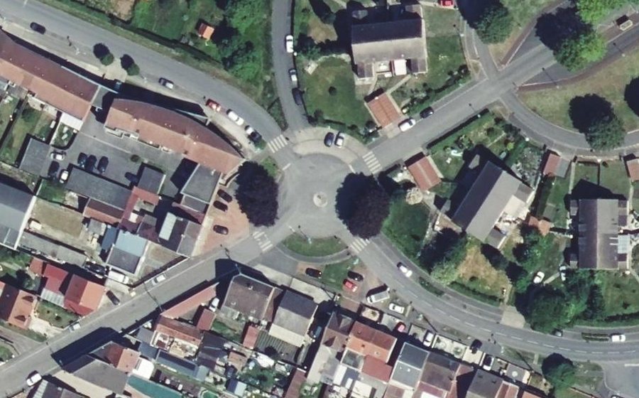 Vue aérienne du Mini-giratoire n°972869328